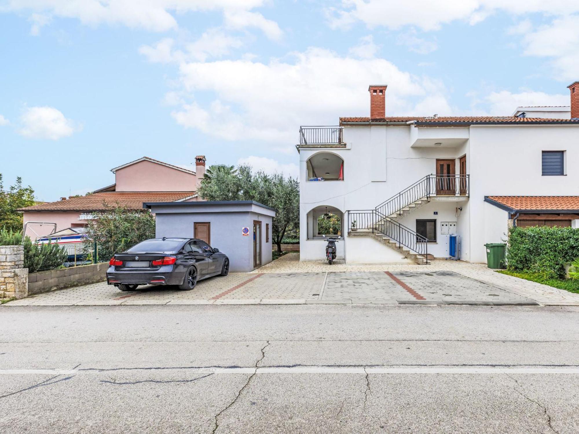 Apartment Cintya By Interhome Poreč